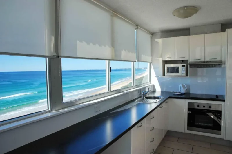 The Shore, a 3.5-star apartment with breathtaking views of the Pacific Ocean.